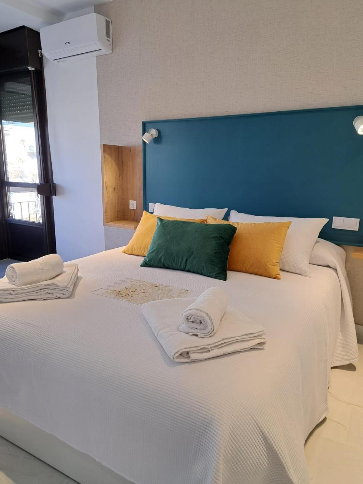 Vival Rastro Deluxe Apartment Ubeda  Bagian luar foto